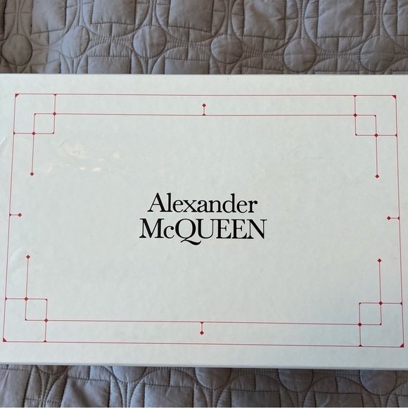 Alexander McQUEEN Shoe Box - Picture 1 of 16
